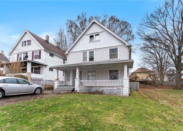 Property at 3268 W 86th St, Cleveland, OH 44102, 5 beds, 3 baths