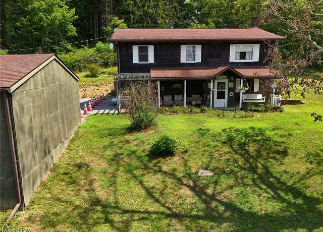 Property at 47990 Moore Rd, East Liverpool, OH 43920, 4 beds, 2.5 baths