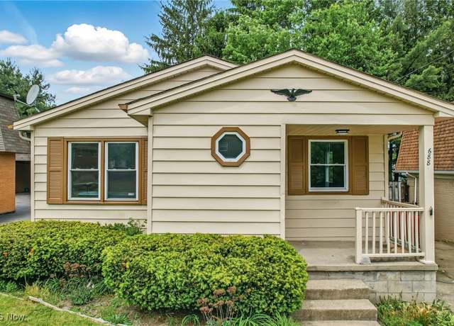 Property at 688 Cook Ave, Boardman, OH 44512, 3 beds, 1 bath