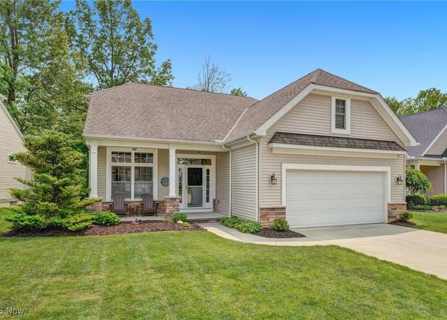 Property at 33281 Westbrooke Cir, Avon Lake, OH 44012, 3 beds, 2.5 baths