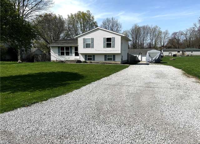 Property at 4195 Watkins Rd, Norton, OH 44203, 3 beds, 2 baths