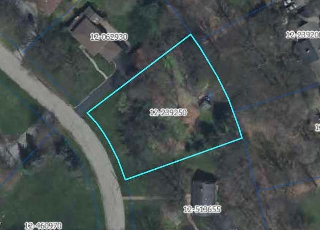 Property at 0 Stonington Dr, Youngstown, OH 44505