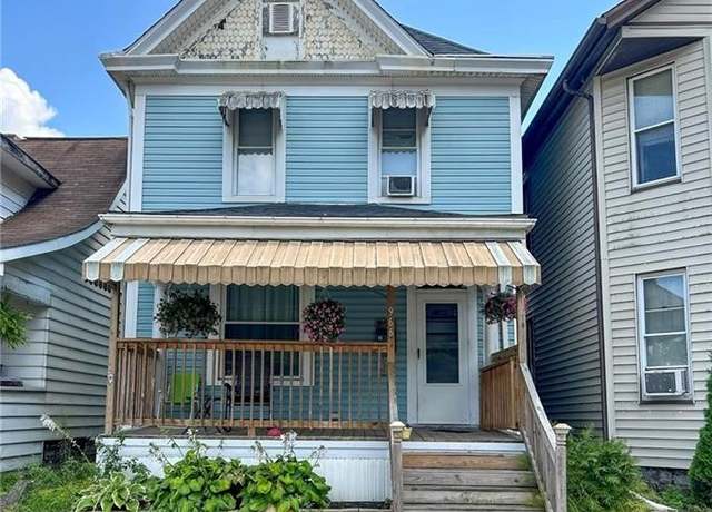 Property at 966 Railroad St, East Liverpool, OH 43920, 2 beds, 1.5 baths