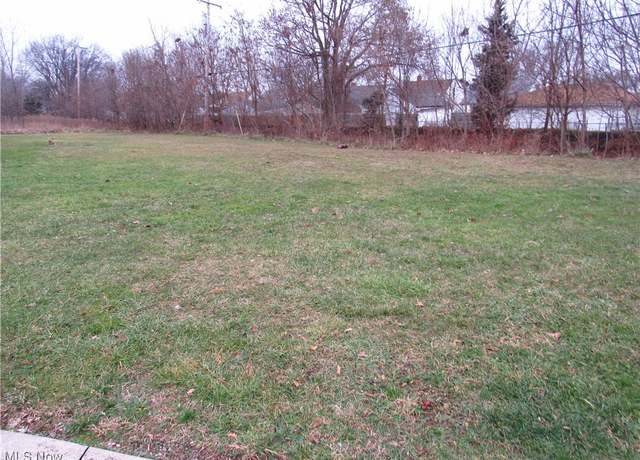 Property at Goans, Parma, OH 44134