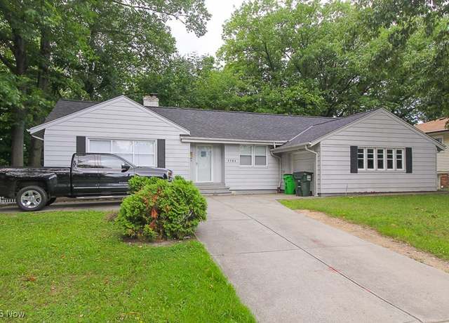Property at 1791 Forest Dr, Euclid, OH 44117, 3 beds, 1 bath