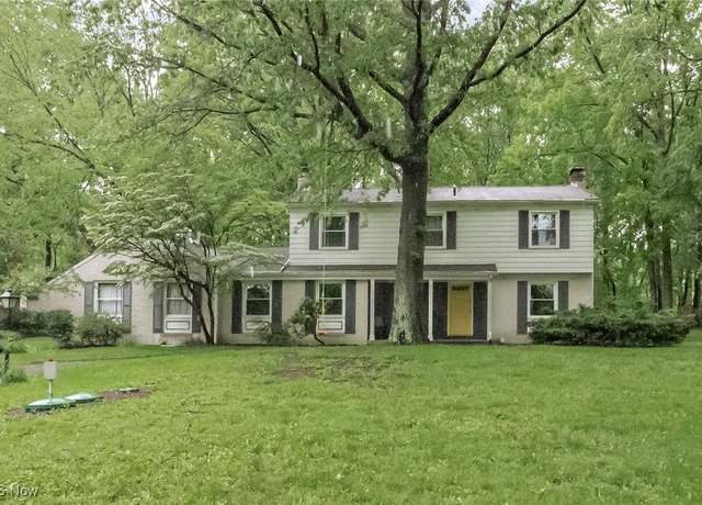 Property at 7401 Mines Rd SE, Warren, OH 44484, 4 beds, 2.5 baths
