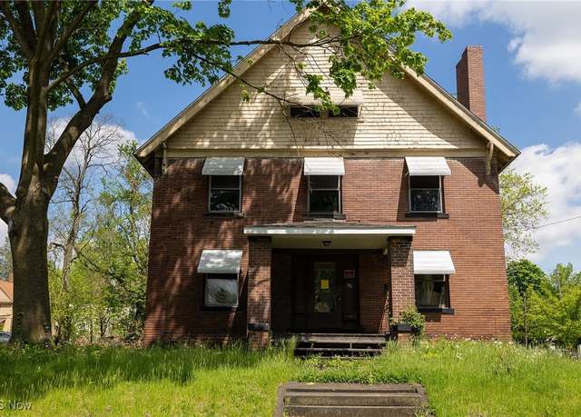 Property at 56 5th St SE, Massillon, OH 44646, 4 beds, 3.5 baths