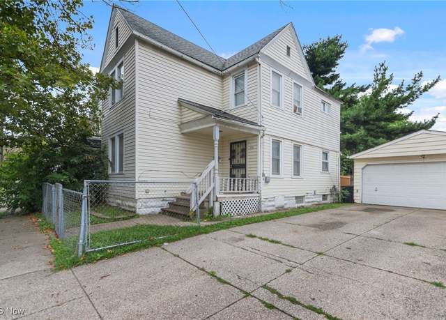 Property at 3116 W 30th St, Cleveland, OH 44109, 3 beds, 1 bath
