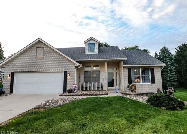 Property at 737 Danberry Dr, Wooster, OH 44691, 3 beds, 2 baths