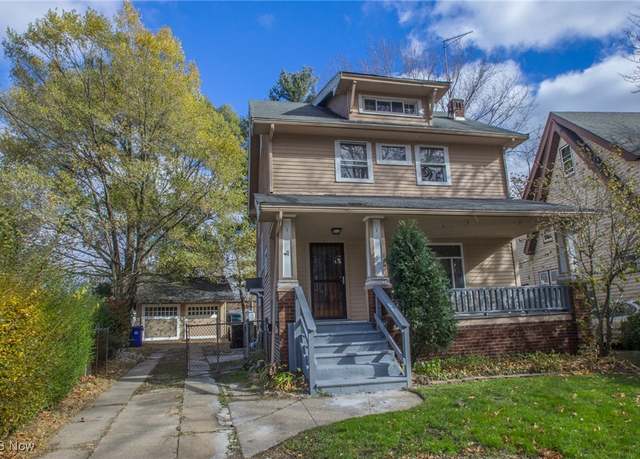 Property at 4321 W 23 St, Cleveland, OH 44109, 3 beds, 1 bath