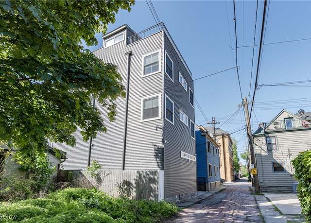 Property at 2702 Bridge Ave, Cleveland, OH 44113, 4 beds, 3.5 baths