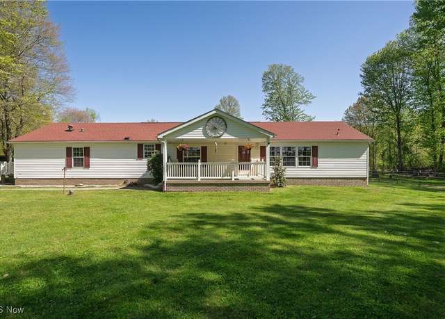 Property at 8541 Lee Rd NW, Malvern, OH 44644, 3 beds, 3 baths