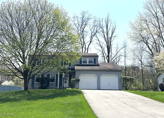 Property at 4190 Aleesa Dr SE, Warren, OH 44484, 4 beds, 1.5 baths