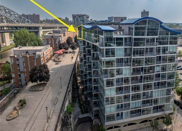 Property at 1237 Washington Ave #1202, Cleveland, OH 44113, 2 beds, 2 baths