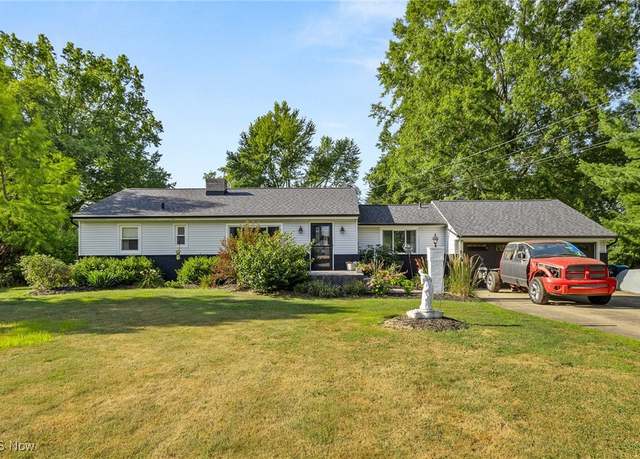 Property at 3205 Shellhart Rd, Norton, OH 44203, 2 beds, 1.5 baths