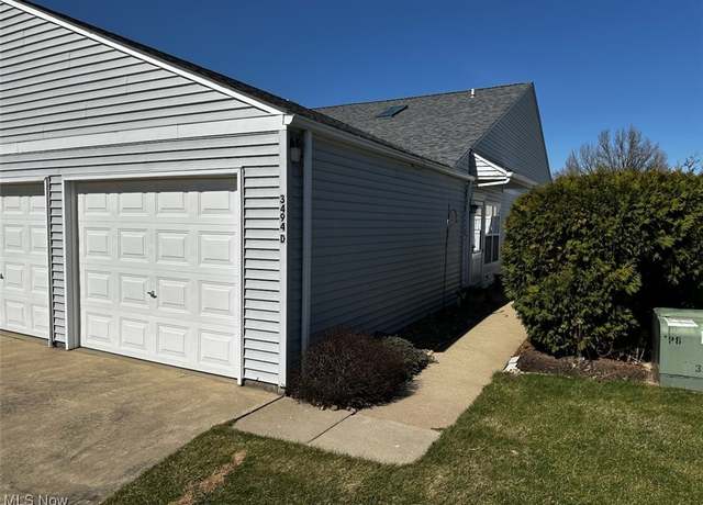 Property at 3494 Ivy Hill Cir Unit D, Cortland, OH 44410, 2 beds, 2 baths