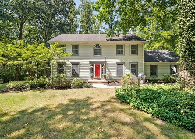Property at 7561 Hermitage Rd, Concord, OH 44077, 4 beds, 2.5 baths