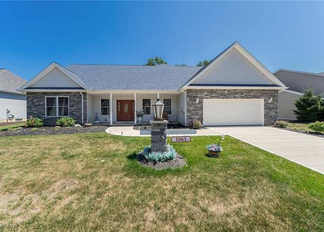Property at 1065 Wayne Trl, Vermilion, OH 44089, 3 beds, 2 baths