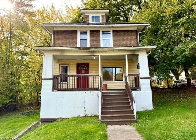 Property at 1020 5th Ave, Akron, OH 44306, 4 beds, 1.5 baths