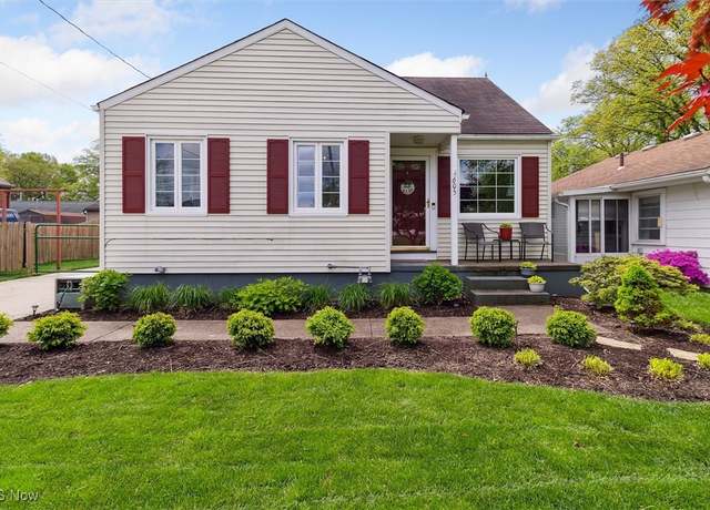 Property at 605 Harvard Ave, Elyria, OH 44035, 3 beds, 1.5 baths