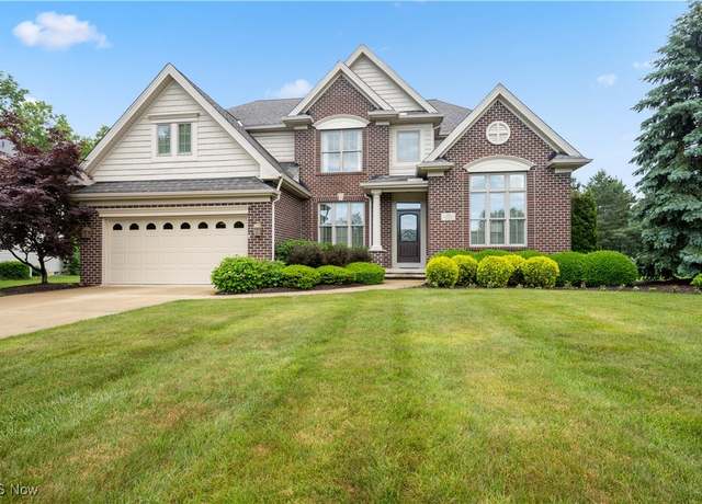Property at 333 Founders Cir, Avon Lake, OH 44012, 3 beds, 3.5 baths