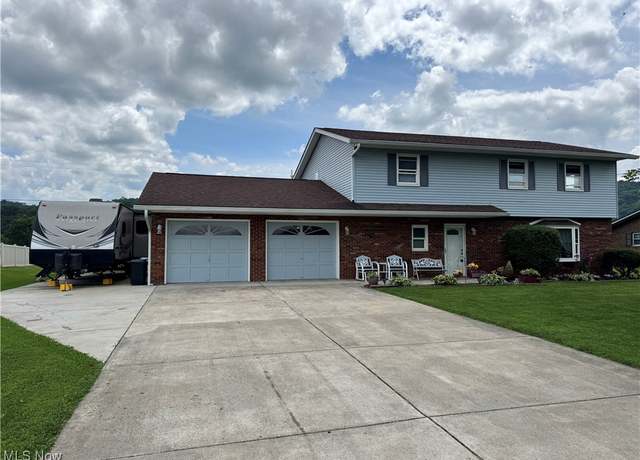 Property at 120 Gale Ave, Newport, OH 45768, 4 beds, 2.5 baths