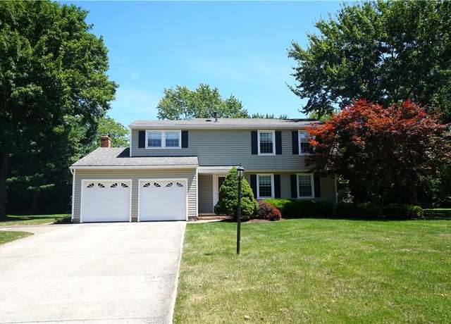 Property at 5907 Sunset Dr, Hudson, OH 44236, 4 beds, 2.5 baths