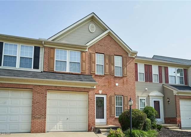 Property at 118 Ledgestone Ct, Berea, OH 44017, 2 beds, 2.5 baths