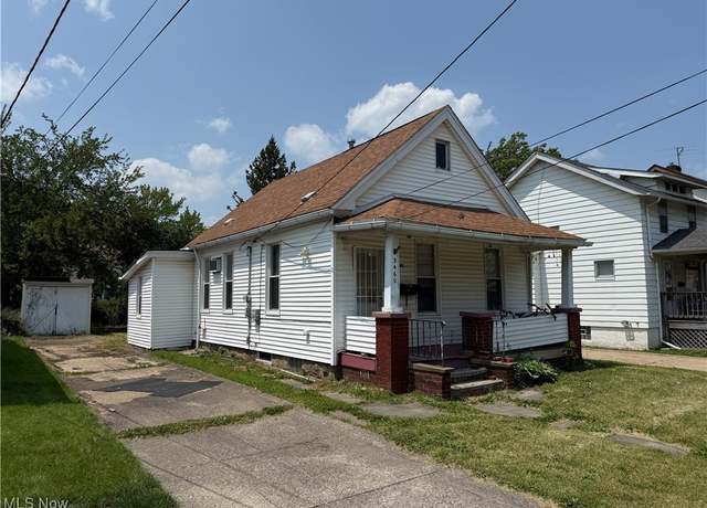 Property at 3460 W 135th St, Cleveland, OH 44111, 2 beds, 1 bath