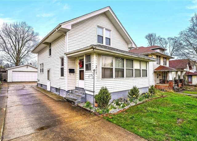 Property at 2510 E Midlothian Blvd, Youngstown, OH 44502, 2 beds, 2 baths