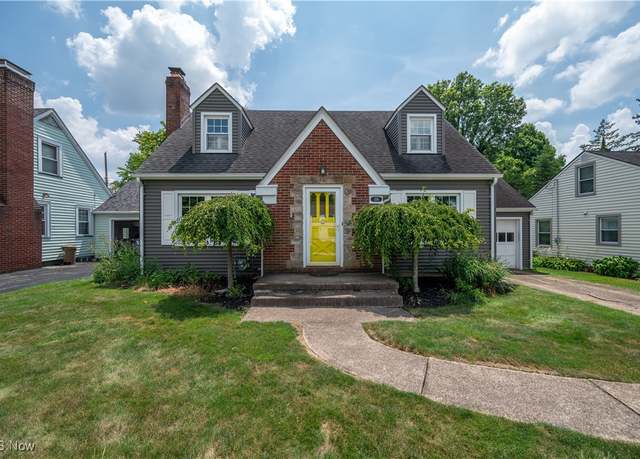 Property at 159 S Cadillac Dr, Boardman, OH 44512, 3 beds, 1.5 baths