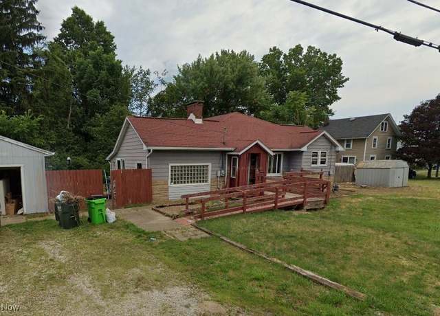Property at 833 Rossland Rd, Alliance, OH 44601, 2 beds, 2 baths