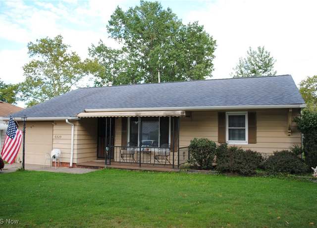 Property at 6525 Aylesworth Dr, Parma Heights, OH 44130, 2 beds, 1 bath