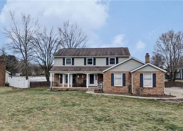 Property at 3750 Shawnee St NW, Uniontown, OH 44685, 4 beds, 2.5 baths