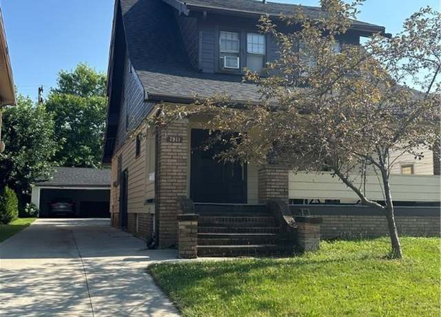 Property at 7911 Snow Rd, Parma, OH 44129, 5 beds, 3 baths