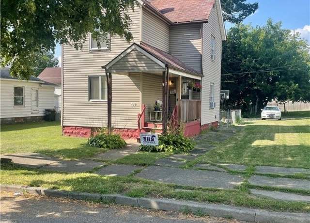 Property at 639 W Hopocan Ave, Barberton, OH 44203, 2 beds, 1 bath