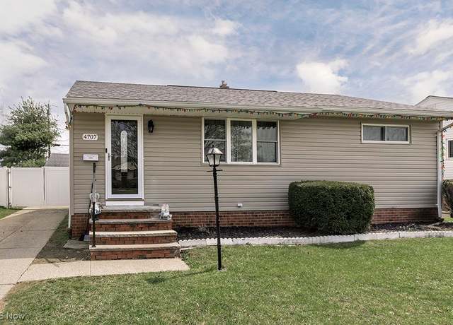 Property at 4707 Brookhigh Dr, Brooklyn, OH 44144, 3 beds, 2 baths