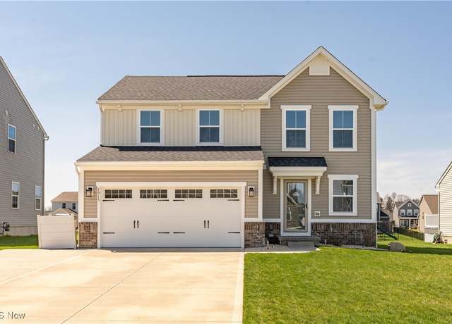 Property at 7915 Copper Court Cir NE, Canton, OH 44721, 3 beds, 2.5 baths