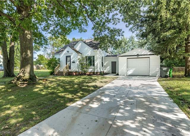 Property at 19207 Kings Hwy, Warrensville Heights, OH 44122, 3 beds, 1 bath