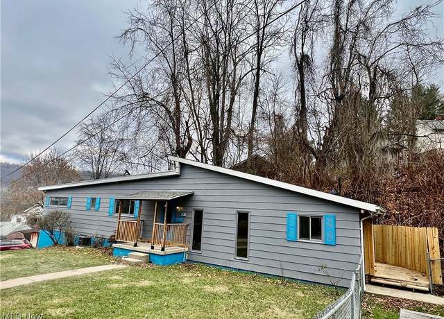 Property at 605 Jeanette Ave, Martins Ferry, OH 43935, 2 beds, 2 baths