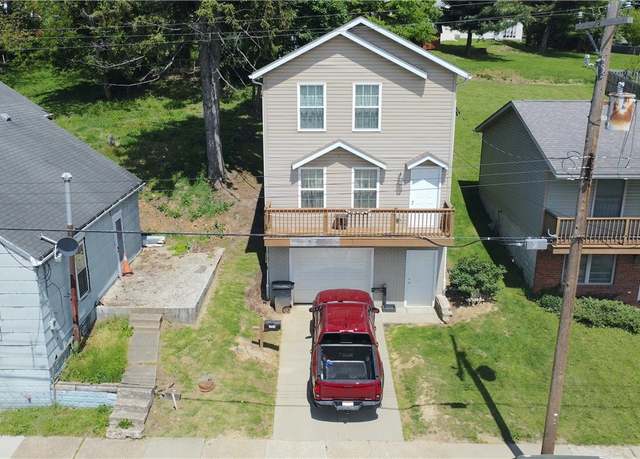 Property at 333 Mulberry St, Barnesville, OH 43713, 3 beds, 2.5 baths