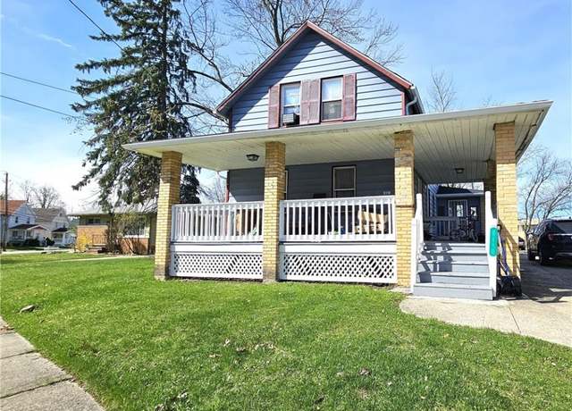 Property at 5110 Greenhurst Dr, Maple Heights, OH 44137, 3 beds, 1 bath