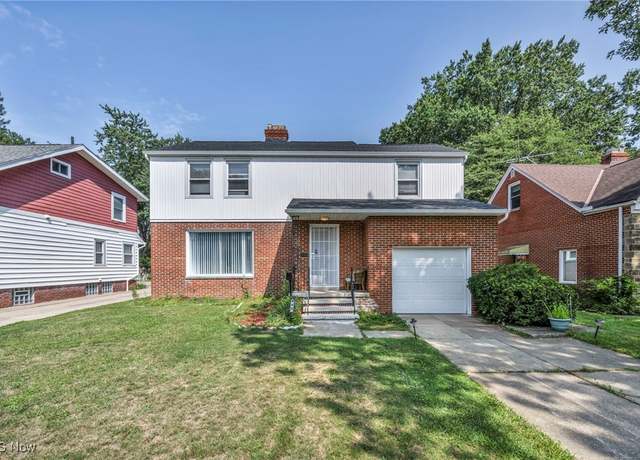 Property at 255 E 266th St, Euclid, OH 44132, 3 beds, 1.5 baths