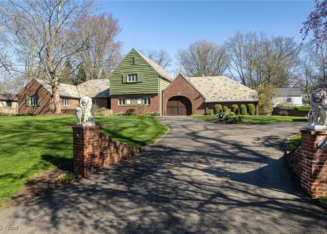 Property at 225 Holmes Blvd, Wooster, OH 44691, 3 beds, 2.5 baths
