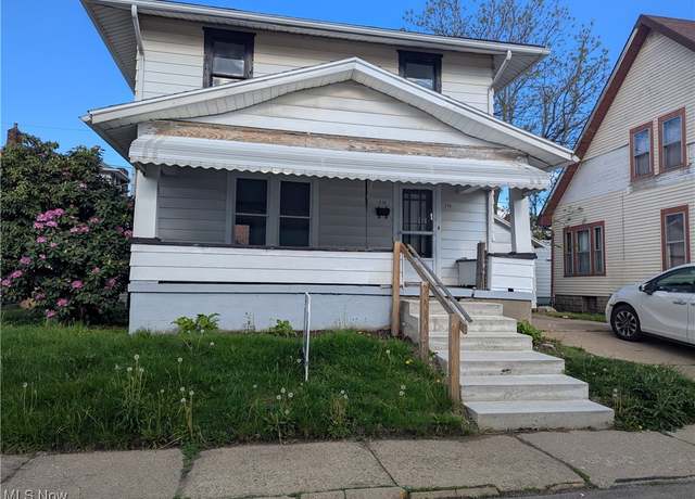 Property at 316 S 6th St, Coshocton, OH 43812, 3 beds, 1 bath