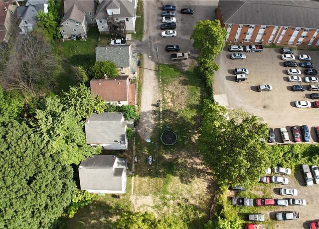 Property at 65 S Adams St, Akron, OH 44304