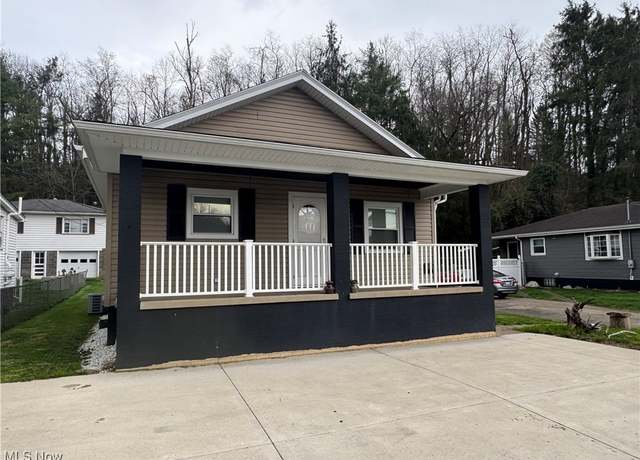 Property at 473 W 39th St, Shadyside, OH 43947, 2 beds, 1 bath