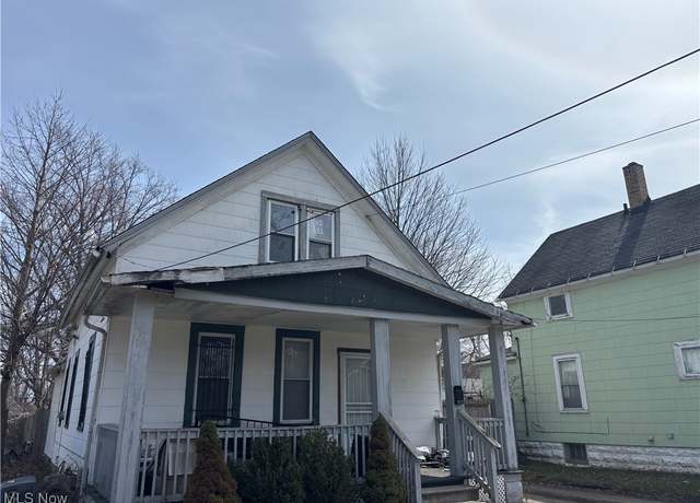 Property at 3573 W 50th St, Cleveland, OH 44102, 3 beds, 1 bath