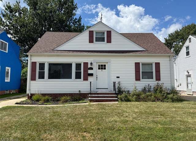 Property at 362 High Tee St, Willowick, OH 44095, 3 beds, 1.5 baths