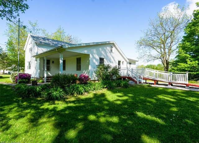 Property at 2055 S Ridge Rd W, Ashtabula, OH 44004, 3 beds, 2.5 baths